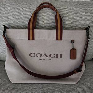 COPY - Coach Canvas Tote 38